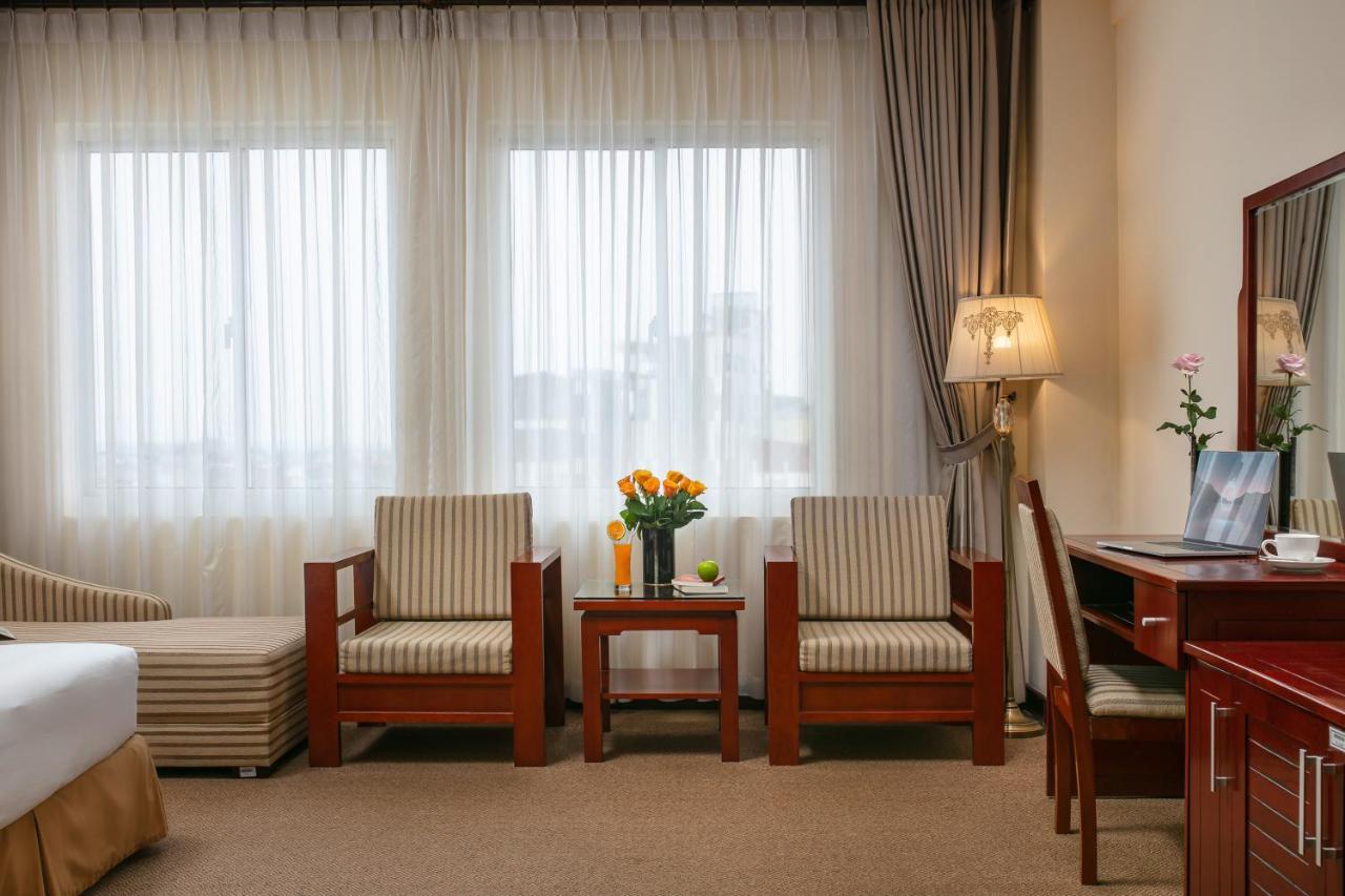 A25 Hotel - 705 Lac Long Quan Ханой Екстериор снимка