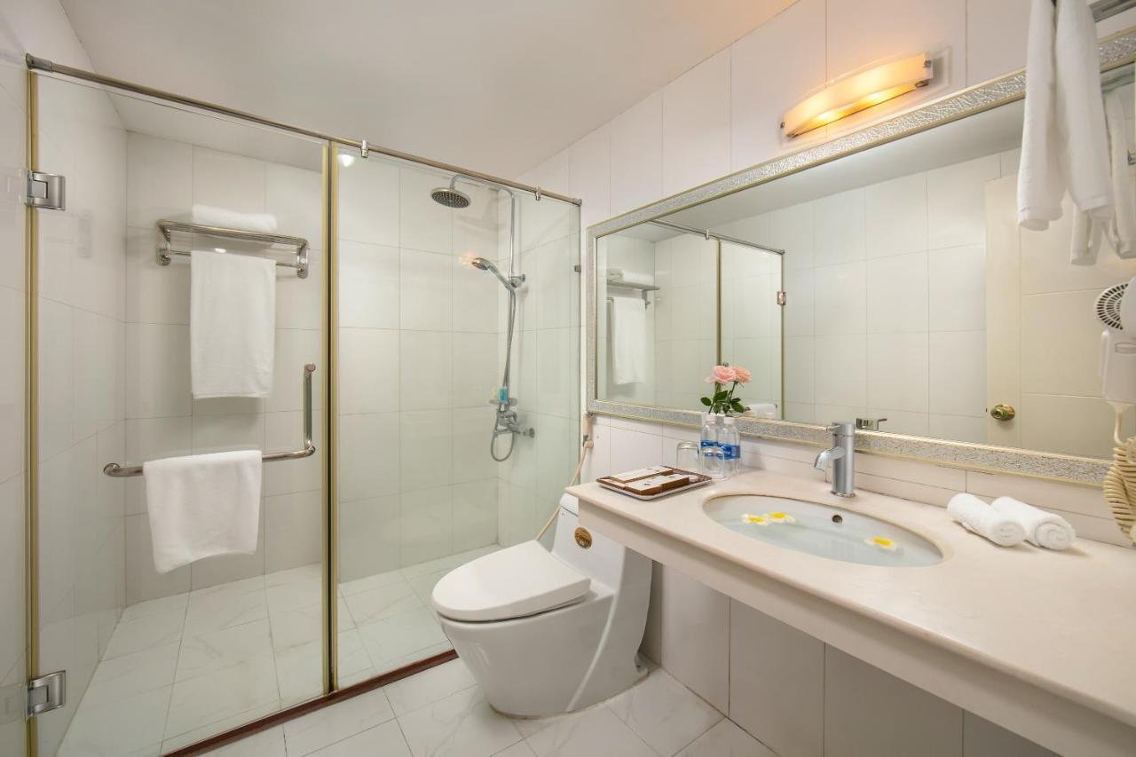 A25 Hotel - 705 Lac Long Quan Ханой Екстериор снимка