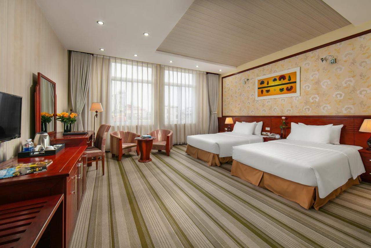 A25 Hotel - 705 Lac Long Quan Ханой Екстериор снимка